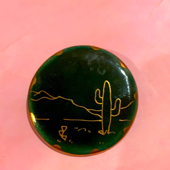 Vintage cactus brooch - Picture 1 of 3